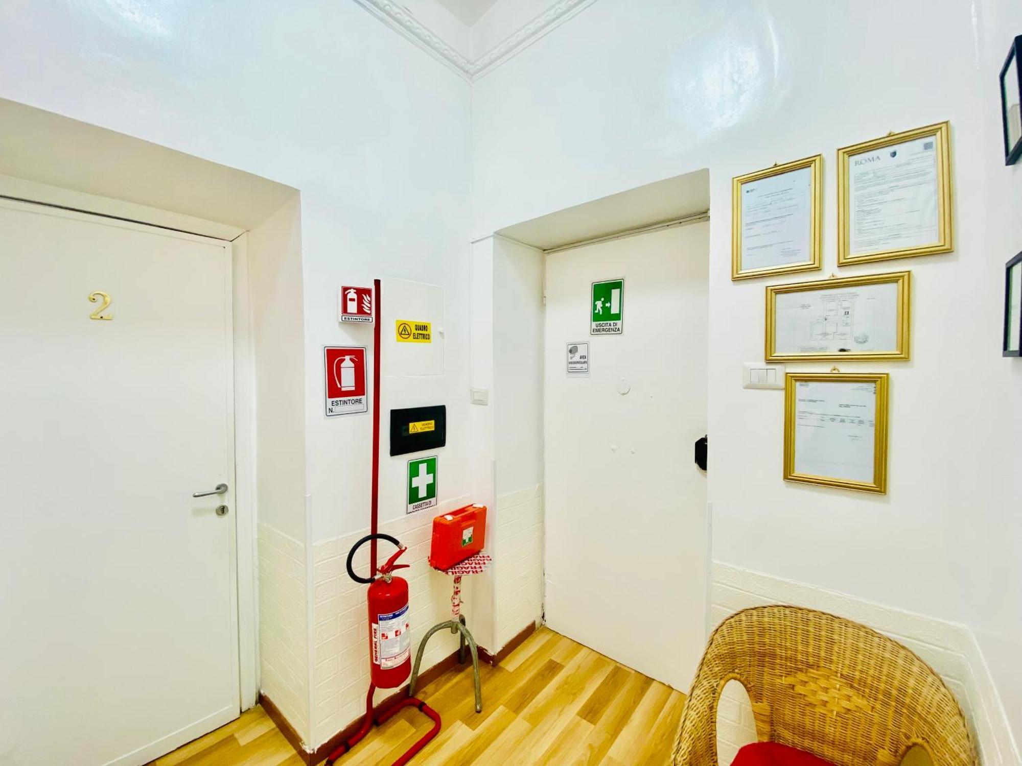 Comfort Inn Roma Termini Exteriör bild